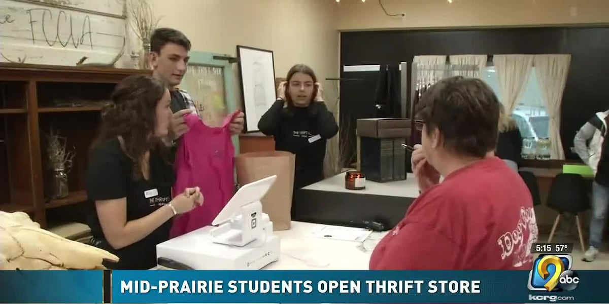 Mid Prairie Math Mid-Prairie High School club opens student-run thrift store to learn ...