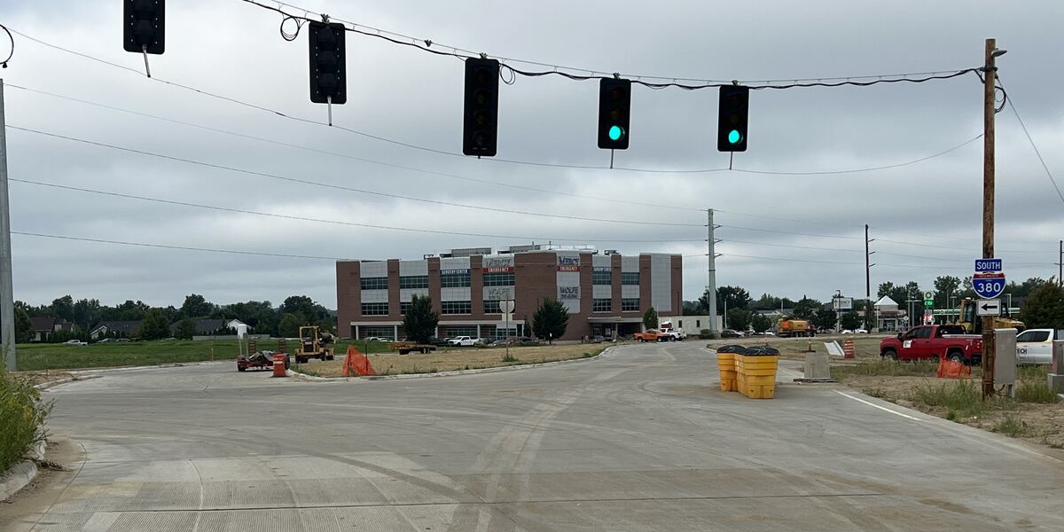 Boyson Road interchange switching to diverging diamond pattern