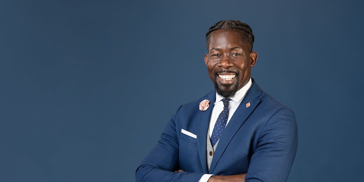 Des Moines Public School Board votes to place Superintendent detained by ICE on aministrative leave Des Moines Public School Board votes to place Superintendent detained by ICE on aministrative leave