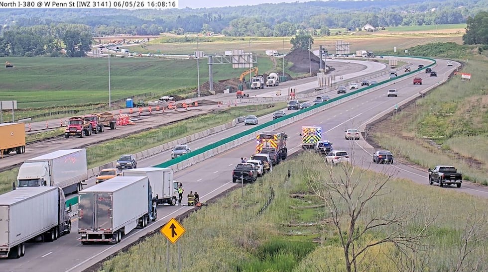 I-380 multi-vehicle crash near North Liberty, causing major traffic delays