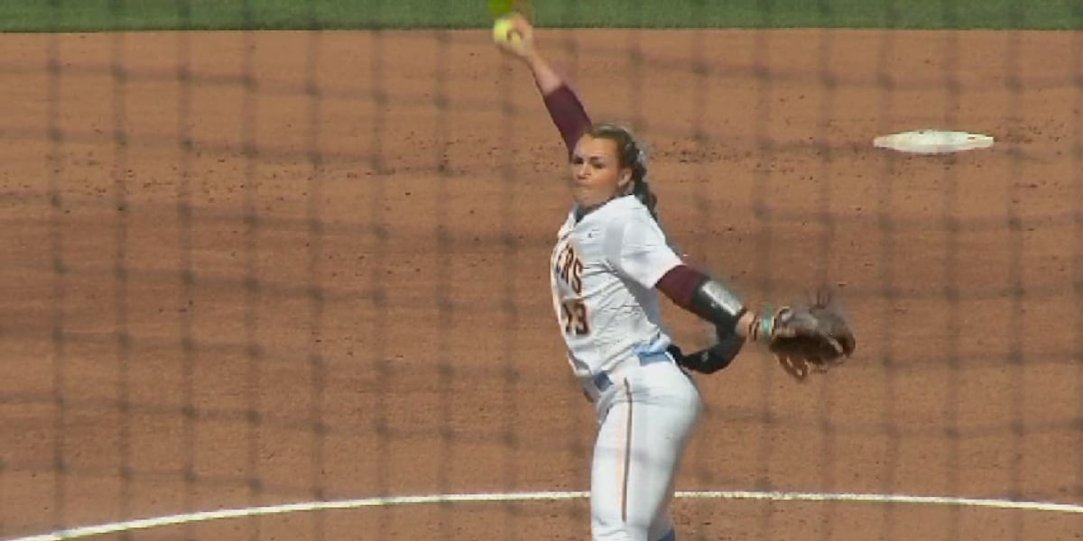 Amber Fiser records 500th career strikeout, leads Gophers to win over ...