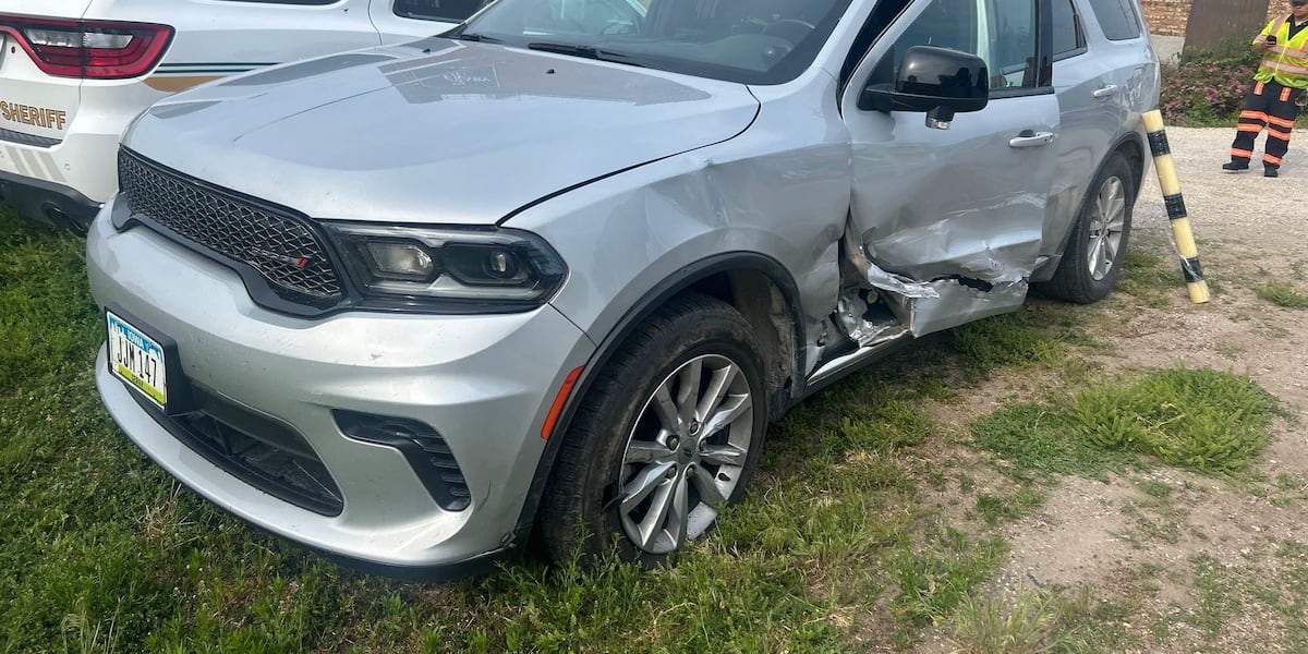 Johnson Cty Sheriff’s deputy involved in morning crash