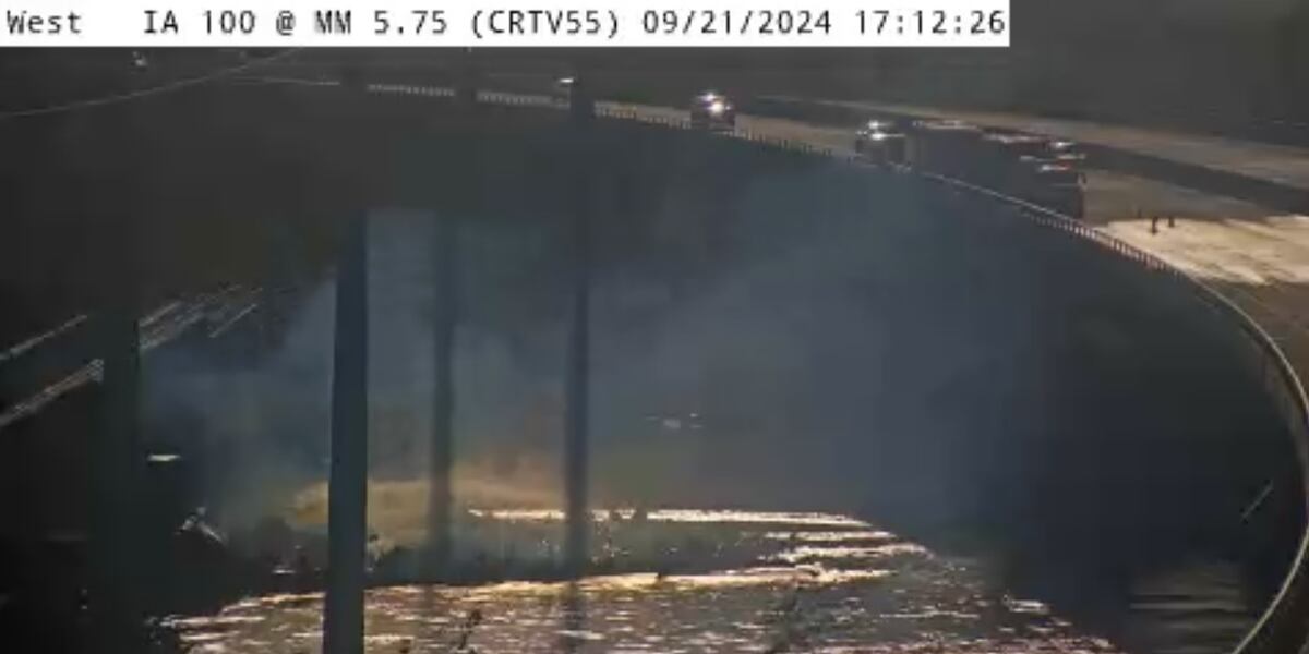 Log jam in Cedar River catches fire in Linn County Log jam in Cedar River catches fire in Linn County