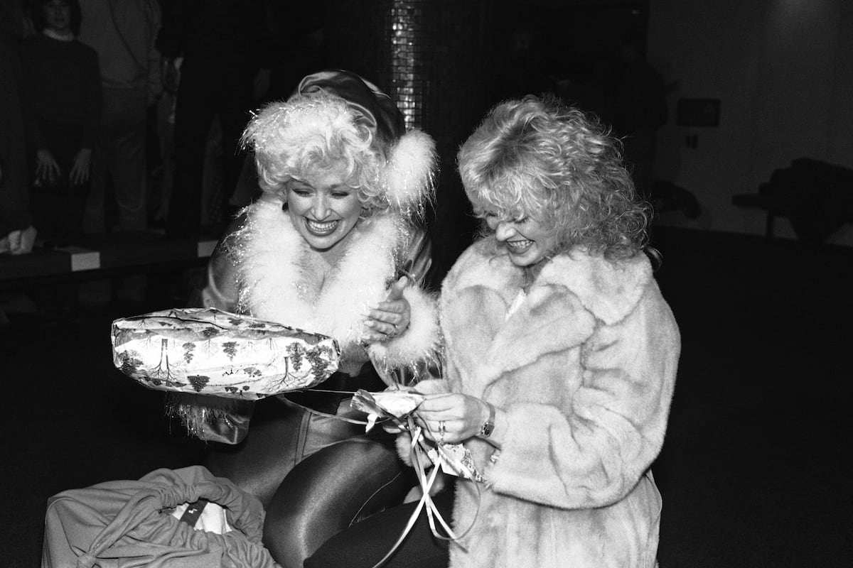 Taylor Swift shares tribute to late Dolly Parton: 'A world without Dolly doesn't feel possible'