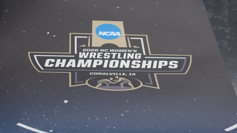 Iowa fields 3 individual champs, finishes 2nd as a team at NCAA women’s wrestling championships