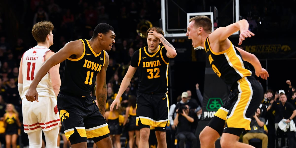 Hawkeyes Men s Basketball Team To Play First Game In Quad Cities In 26 hawkeyes-men-s-basketball-team-to-play-first-game-in-quad-cities-in-26