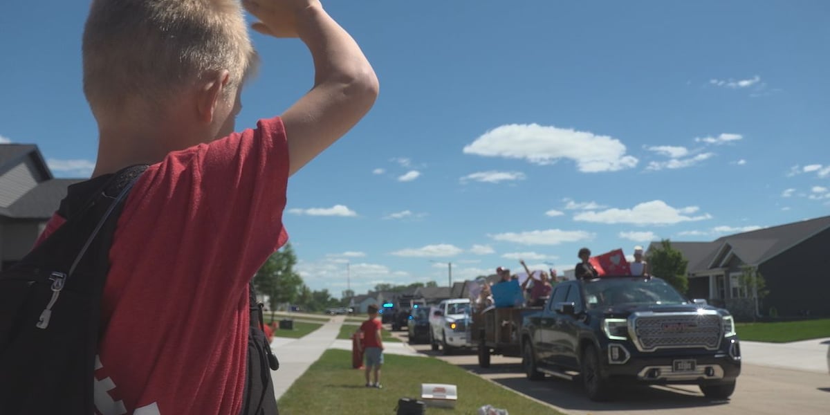 People in Fairfax hold send off for 7-year-old waiting for heart transplant