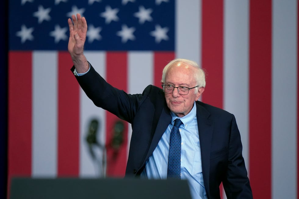 Sen. Sanders Sen. Bernie Sanders wins a fourth term representing Vermont