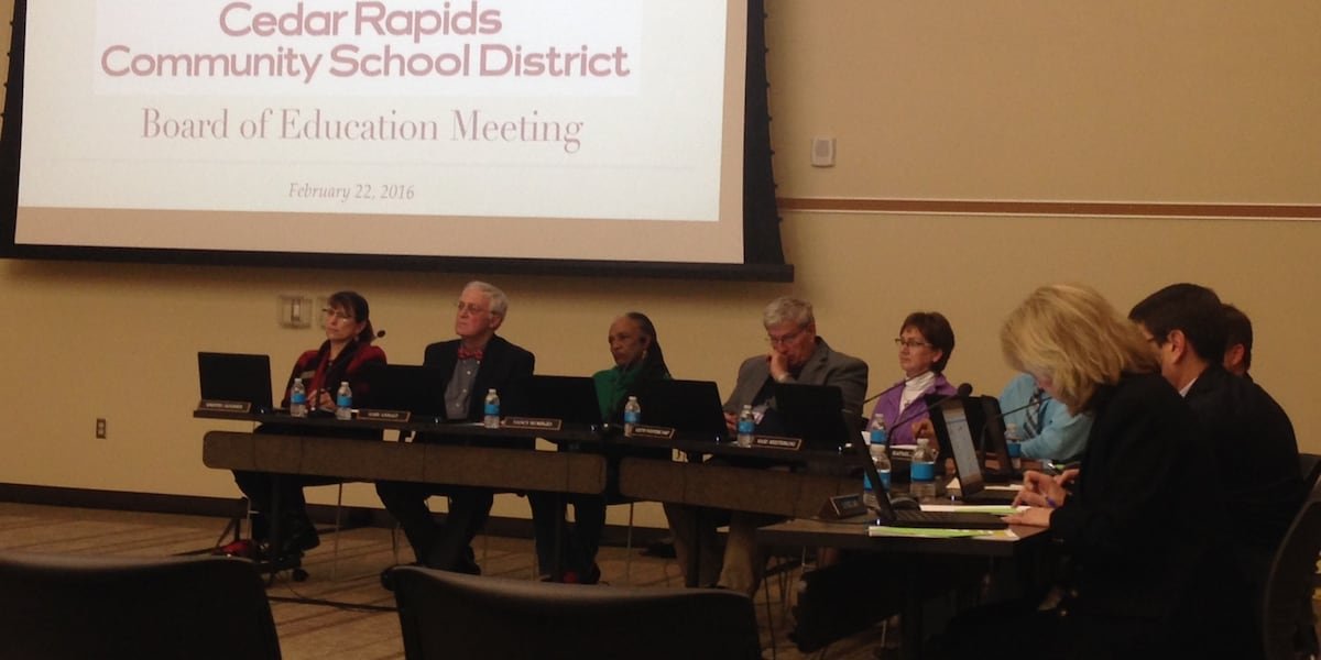 Cedar Rapids School Board Sets Calendar for Next Year with Early