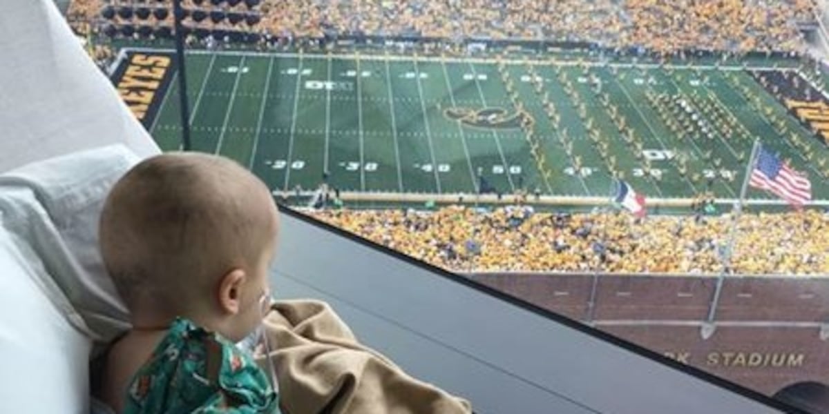 Football Wave The Heartwarming Tradition of the Iowa Football Wave: A Moment of ...