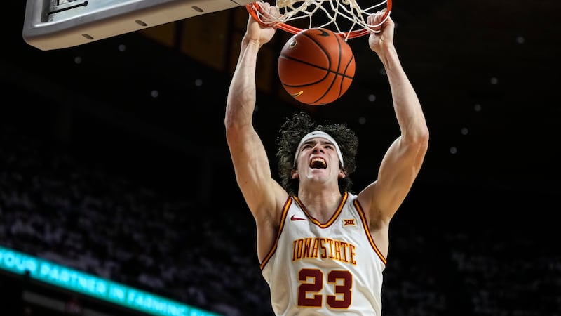 Milan Momcilovic scores 21 and No. 7 Iowa State holds off Baylor, 72-69