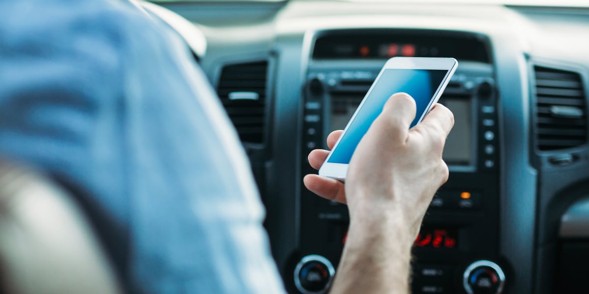 Thousands busted in Iowa's crackdown on driving with phones