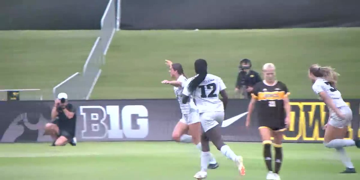 No. 9 Iowa gets season’s first shoutout in win over Western Michigan